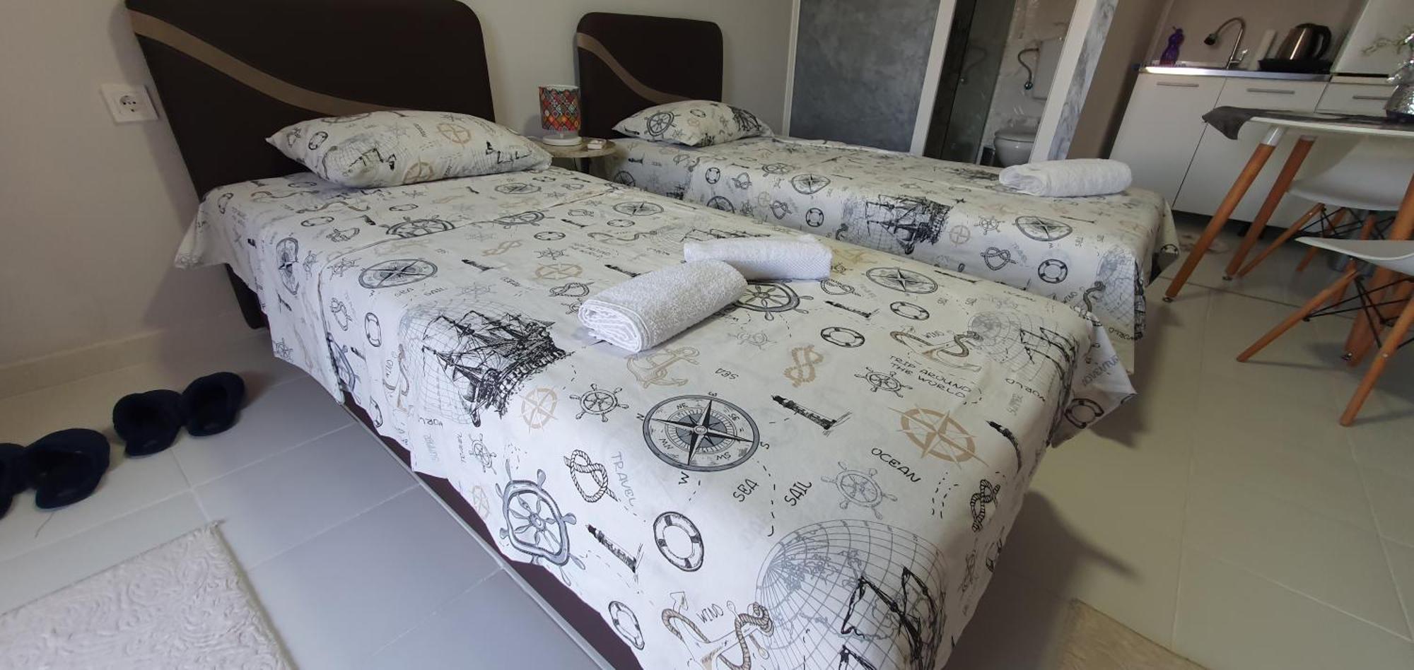 Cozzy Apartment Near The Aiport Podgorica Exteriör bild
